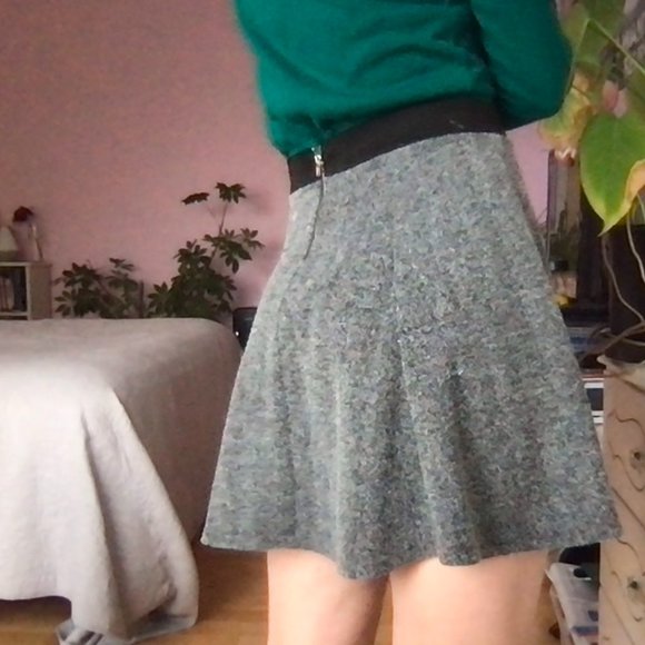 H&M Divided Black & White Skater Skirt Small - Picture 3 of 5